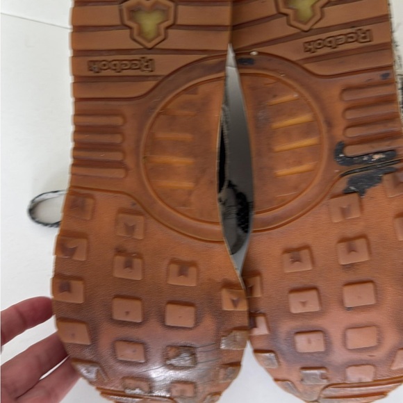 Reebok Black and White Patterned Sneakers - Picture 4 of 5